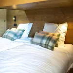 Exclusive Terrace, Parking And Pool * Megève