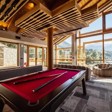 Exclusive Terrace, Parking And Pool Lägenhet Megève