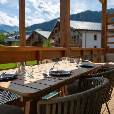 Lägenhet Exclusive Terrace, Parking And Pool