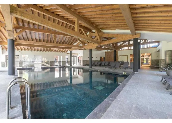 Exclusive Terrace, Parking And Pool Appartamento