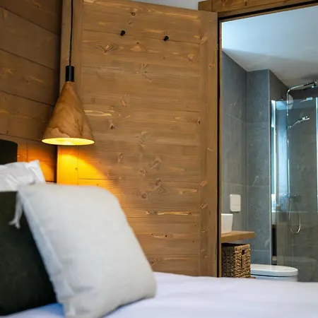 Exclusive Terrace, Parking And Pool * Megeve