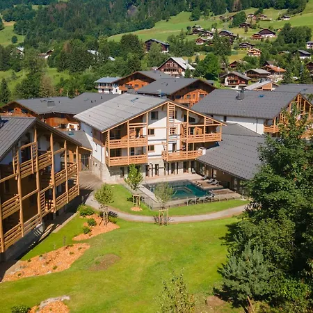 Exclusive Terrace, Parking And Pool Apartment Megeve